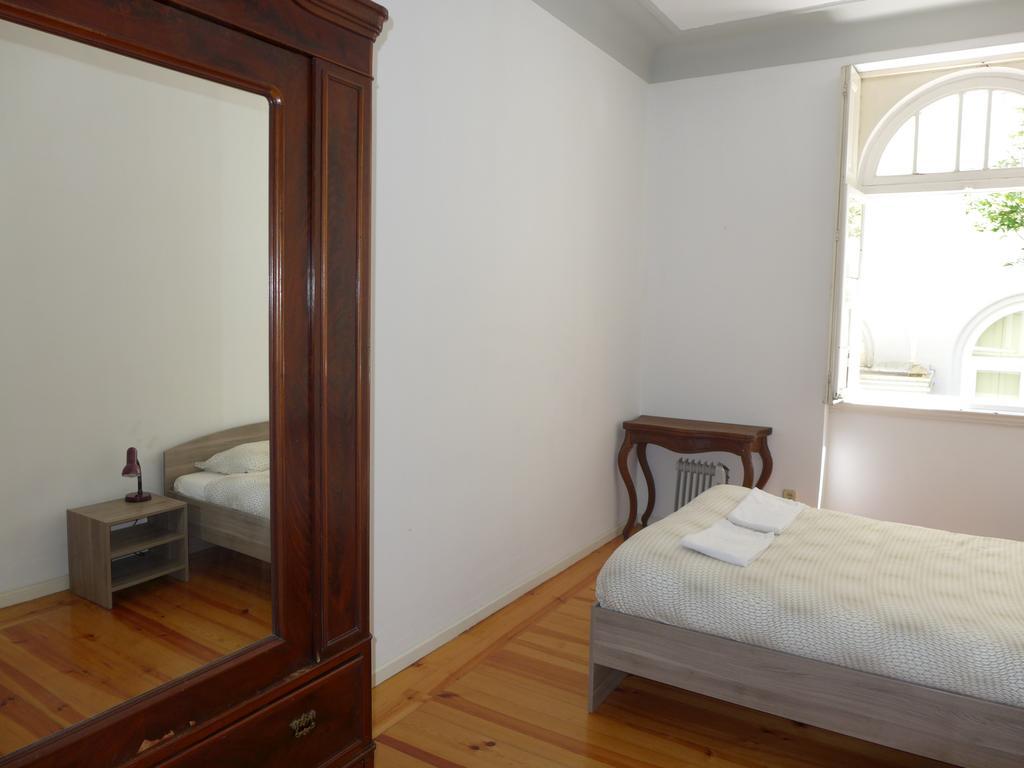 Carolina M Apartment In Front Of Metro Porto Exterior foto